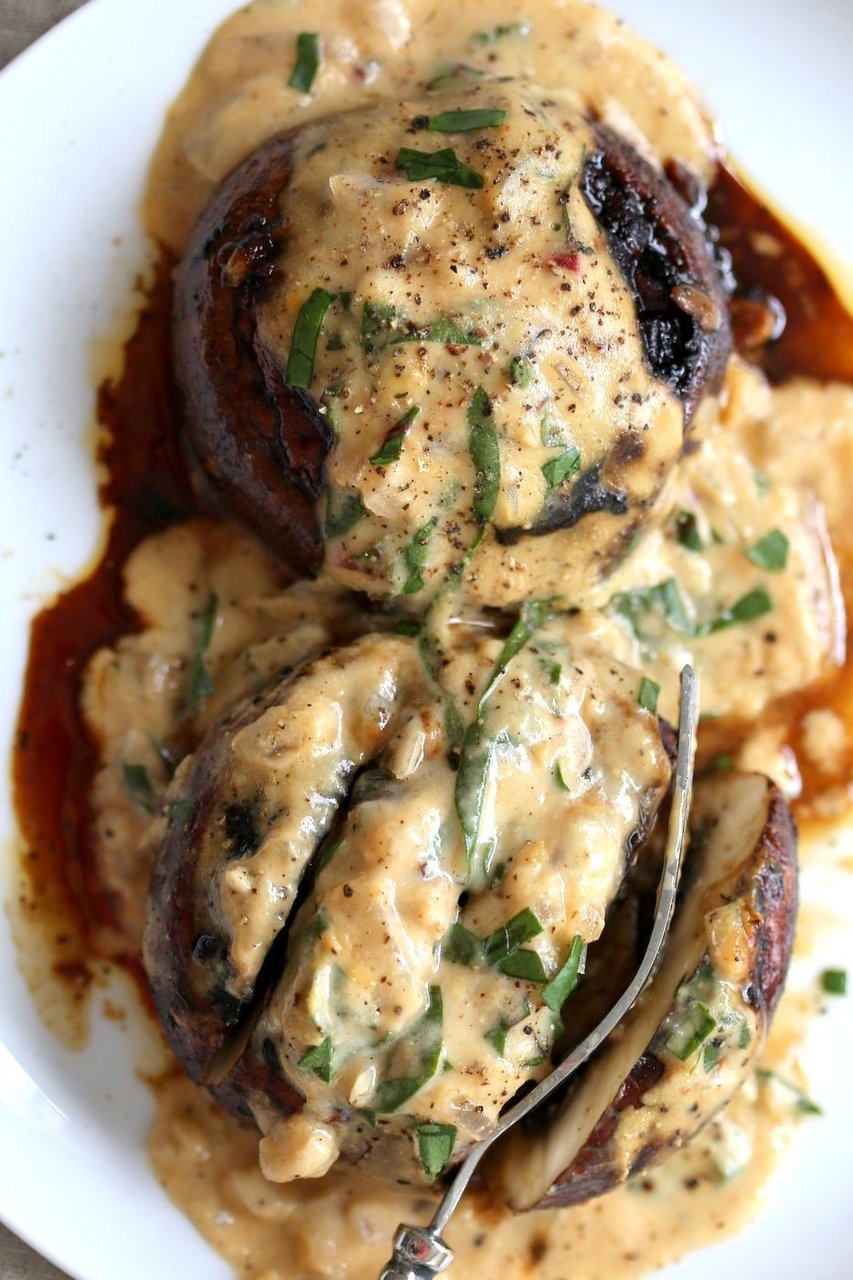 Grilled Portobello Mushrooms with Garlic Sauce