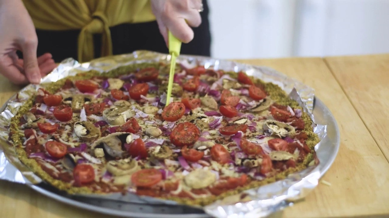 Broccoli Cheddar Pizza Crust (GF), 10" each, Pack of 24