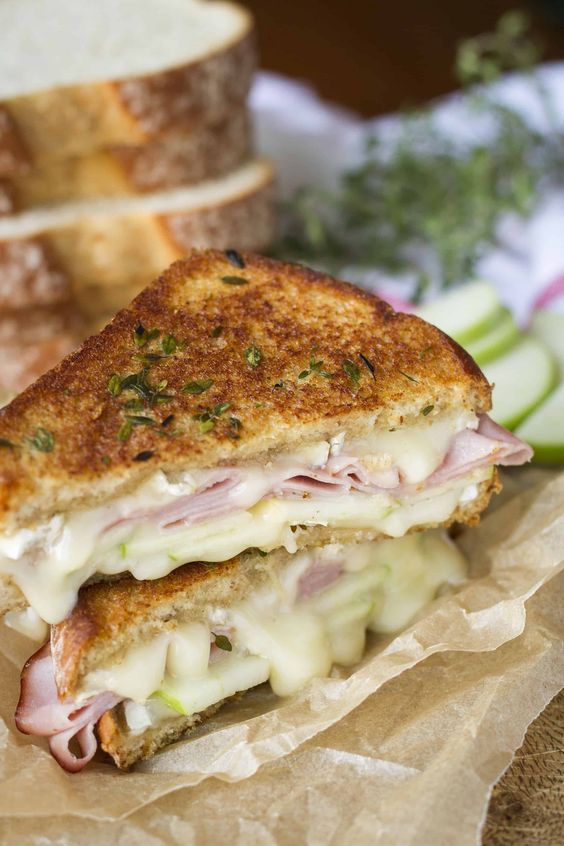 Mini Apple, Ham & Brie Grilled Cheese Sandwiches - 50 pieces per tray