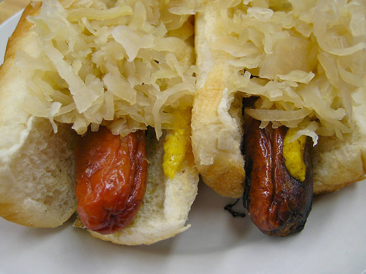 Nathan's Famous 6" - 5/1 Jalapeno & Cheese Beef Franks Hot Dogs - 100/Case
