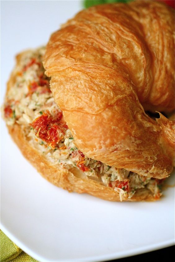 Pesto Tuna Salad with Sun-Dried Tomatoes