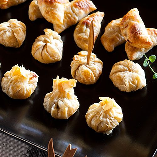 Duck with Apricot in Phyllo Beggar's Purse - 150/Case