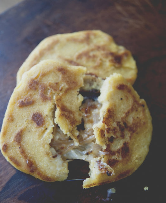 Brie and Caramelized Onion Pupusas
