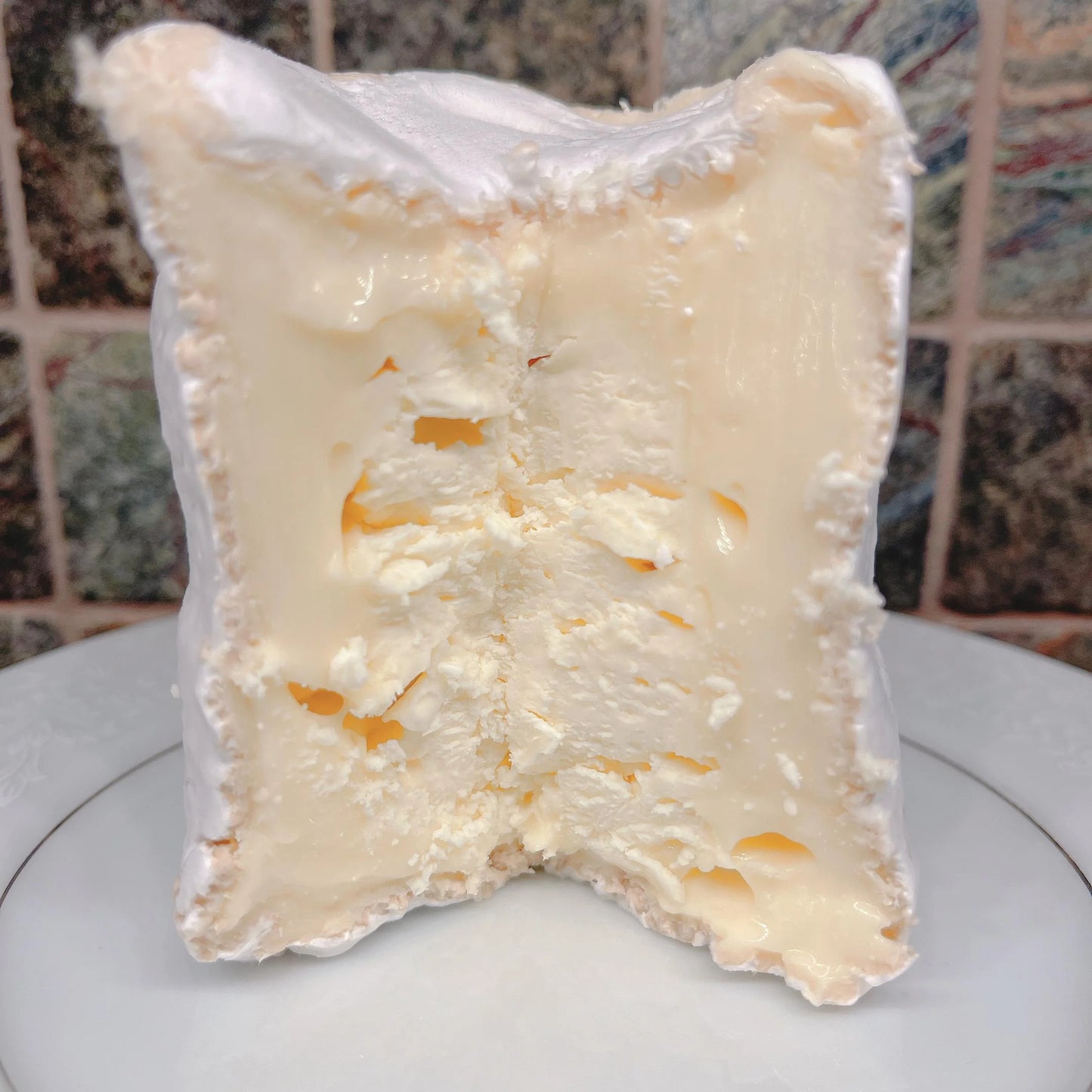 Lillé (Coulommiers Style) Cheese