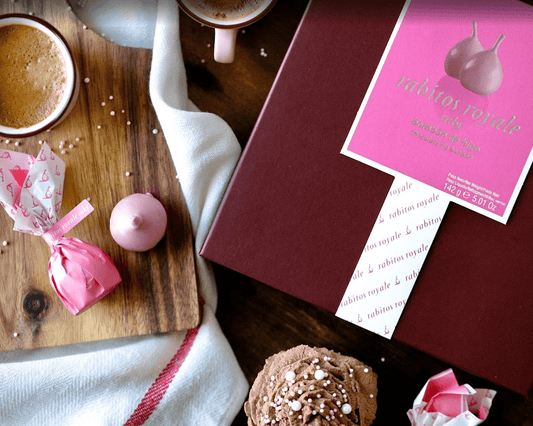 Rabitos Royale Ruby Chocolate Fig Bonbons – 8 Piece Gift Box (5 oz / 142 g)