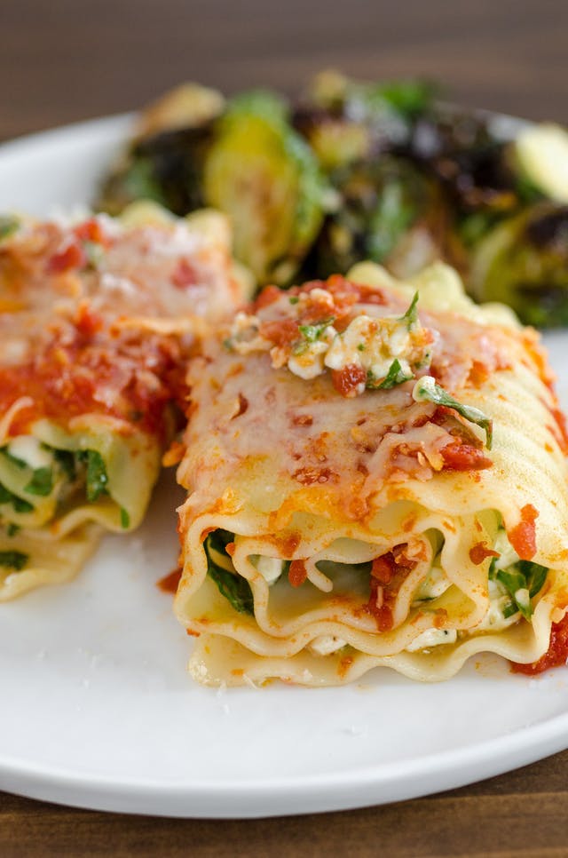 Spinach Lasagna Roll Ups