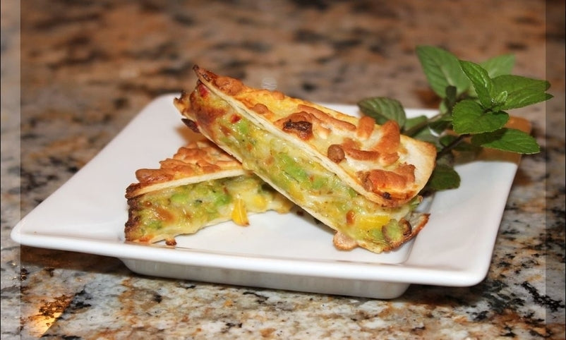 EDAMAME & CORN QUESADILLAS - 44 pieces per tray