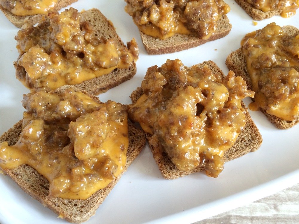 Cheesy Sausage Bacon Jam Toast Bites