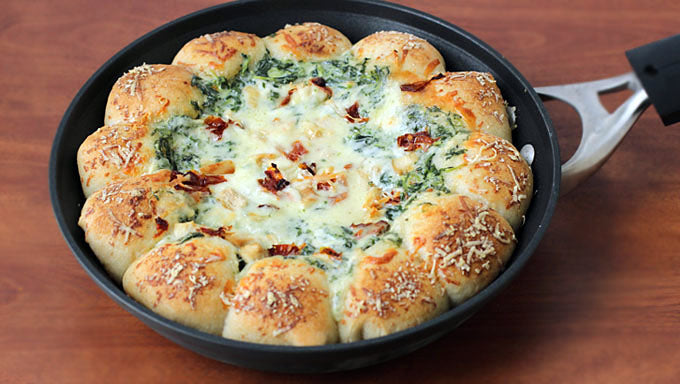Skillet Pizza Dip