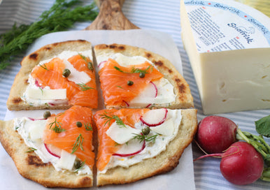 Scandinavian Cheese Assortment Gift Box