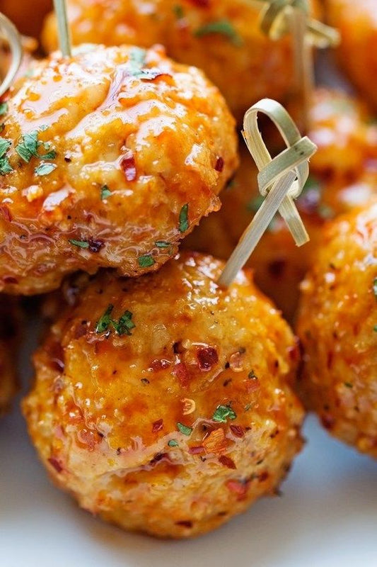 Sriracha Chicken Meatball - 40 pieces per tray