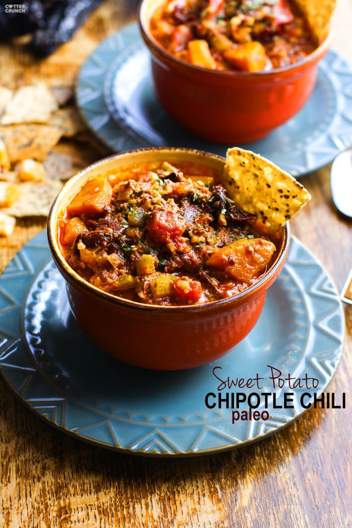 Crock Pot Sweet Potato Chipotle Chili {Paleo}