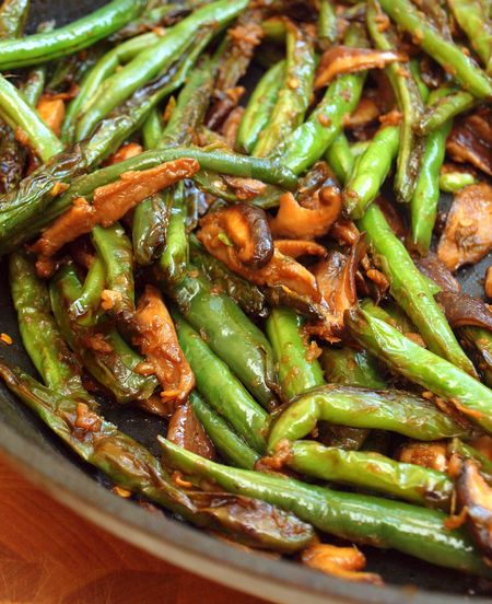 Stir-Fried Szechuan Green Beans & Shiitake Mushrooms