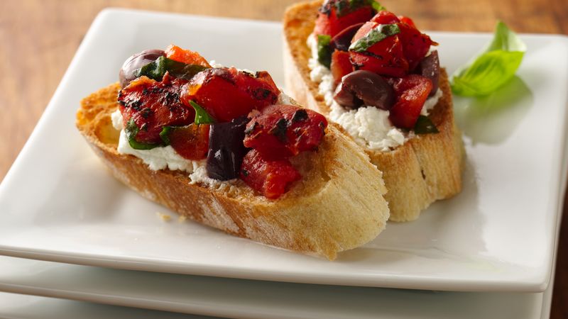 Roasted Tomato Olive Tapenade Bruschetta - 42 pieces per tray