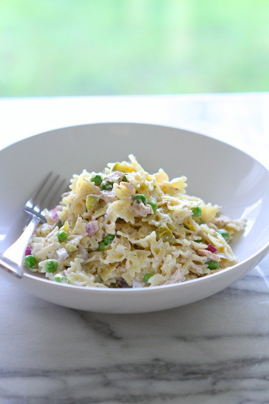 TUNA PASTA SALAD WITH DILL & PEAS