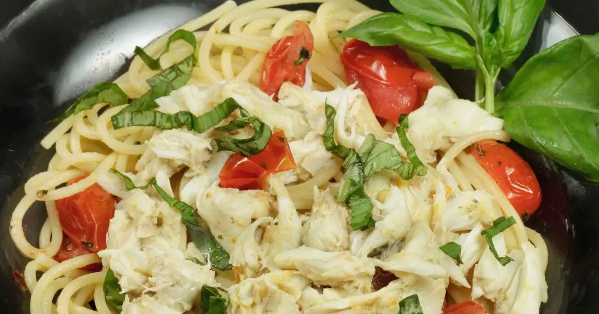 Wild Caught Colossal Lump Crab Meat - 1 lb - 24/Case